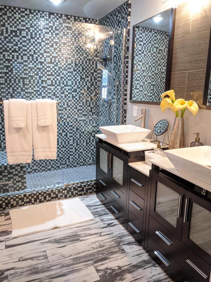 Apartment *new* Lux With Pool, Hot Tub, And Gym Scottsdale